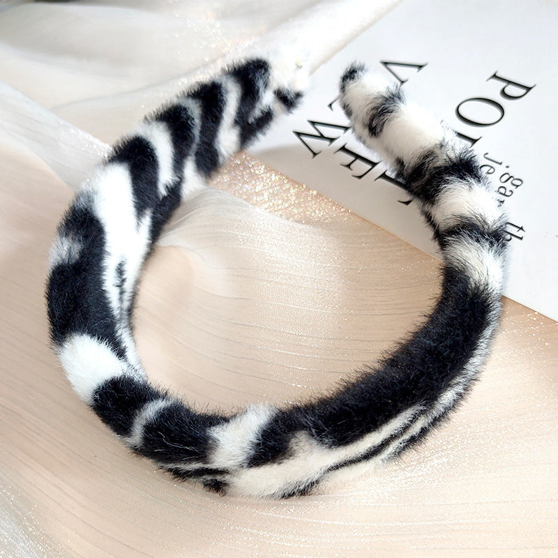 Wholesale Vintage Leopard Print Plush Wide Brim Headband
